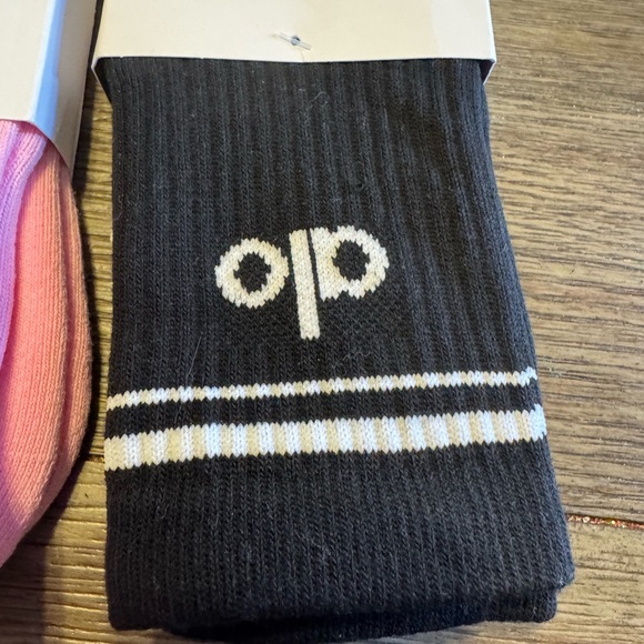 ALO Yoga Pink and Black Unisex Half-Crew Socks - Picture 5 of 5